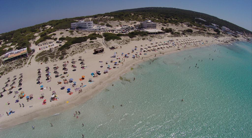 Pinos Playa Suites Playa Migjorn Extérieur photo