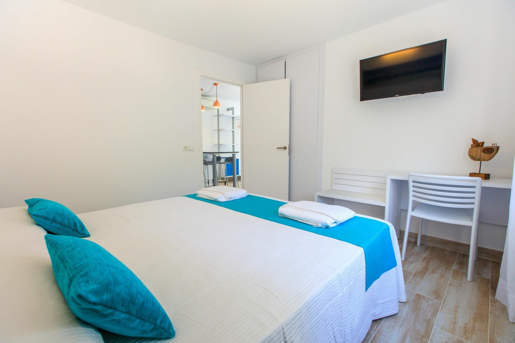 Pinos Playa Suites Playa Migjorn Extérieur photo